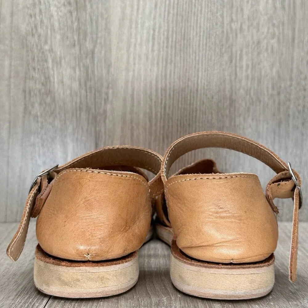 Montserrat Sandals Girls Size 6.5 Brown Leather Butterfly Embroidered Flat